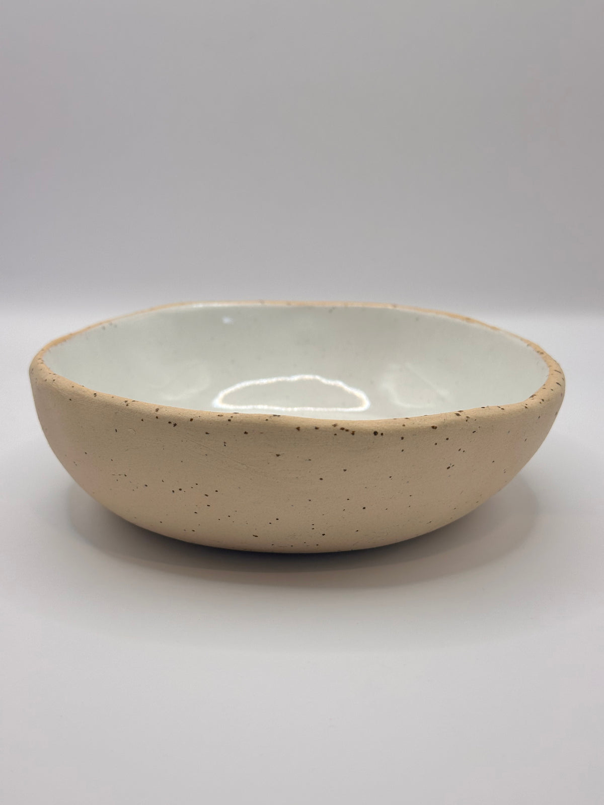 Ferry Rd Clay - Slow morning bowl - white and natural