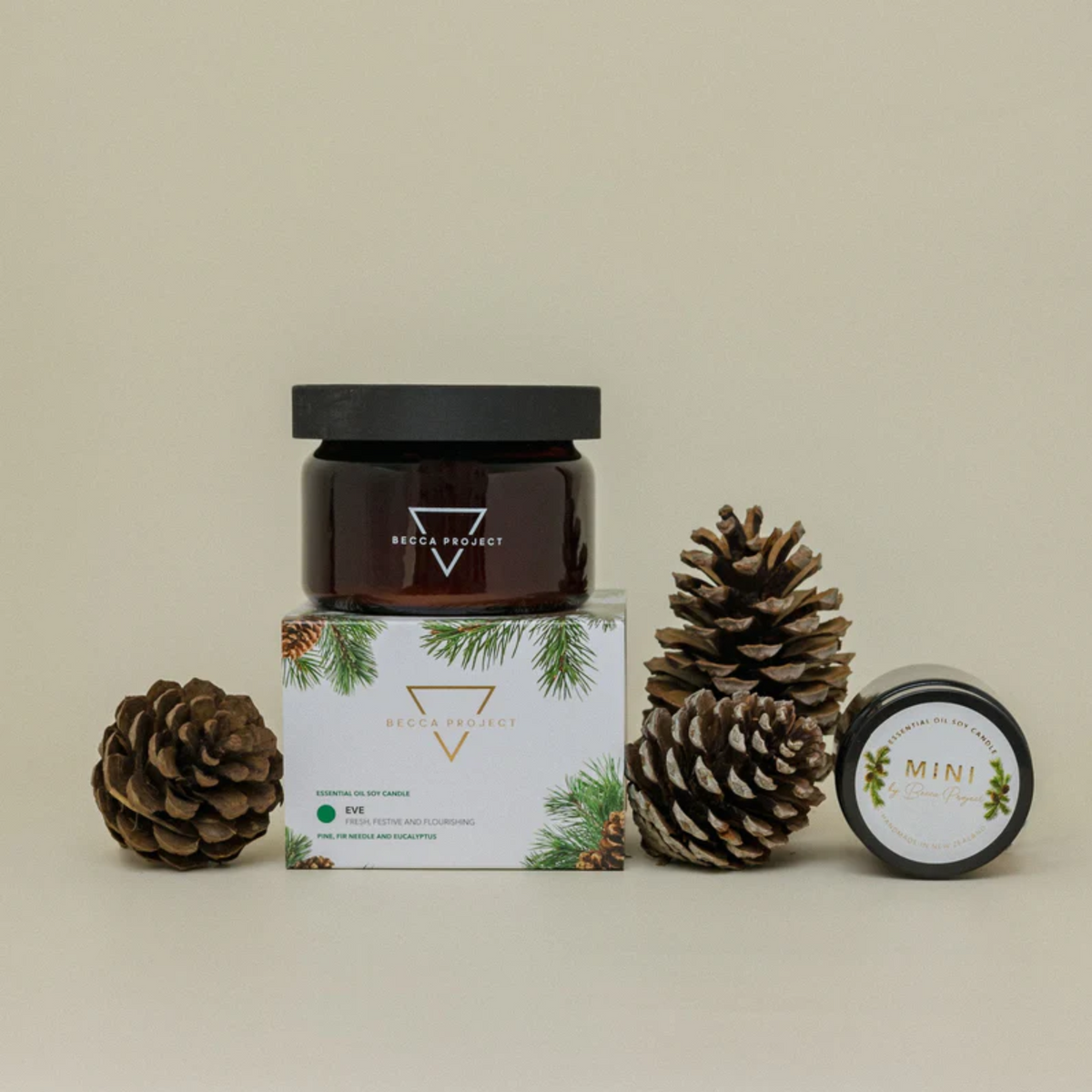 Becca Project - Medium Candle - "Eve" Christmas *B/O