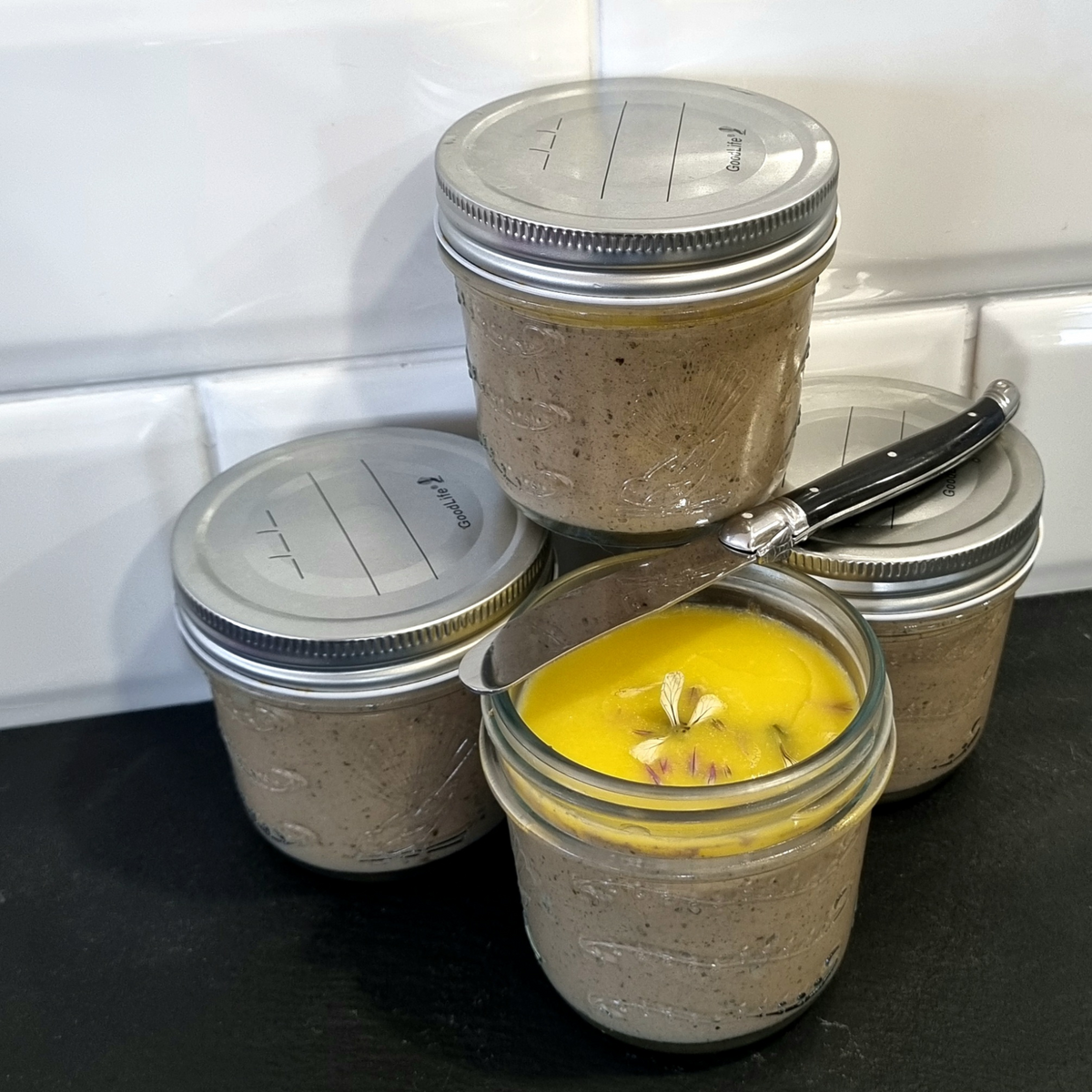 Goodlife - Tapered Glass Preserving Jar Set (of 6) with Screw On Lid - 250ml