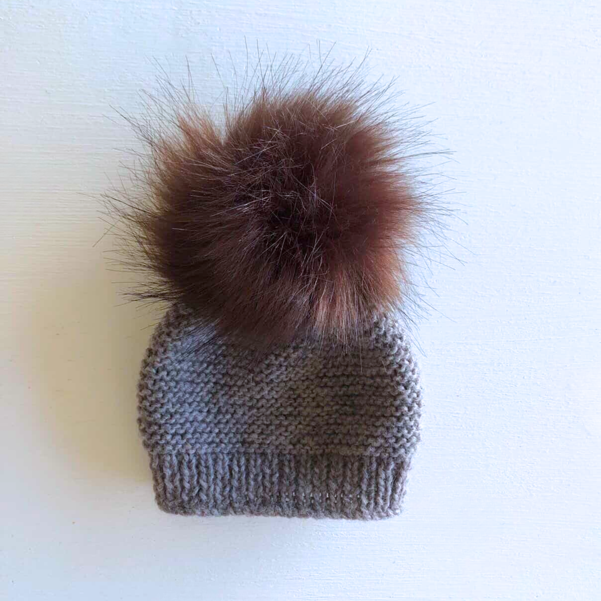 Newborn Merino Pompom Hat - Brown