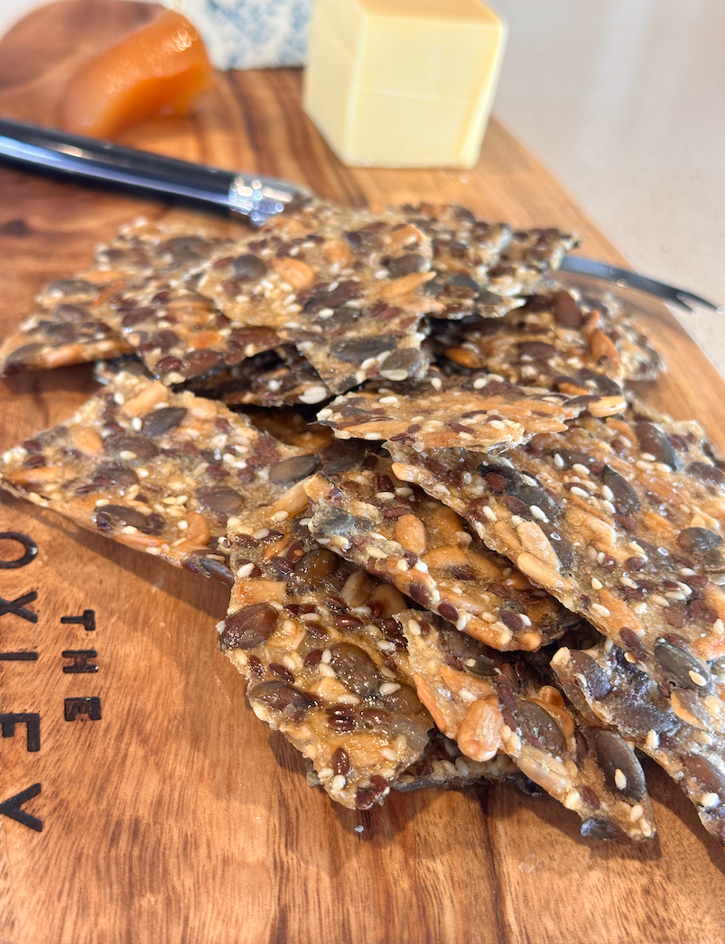Crispy Corn Crackers with seeds
