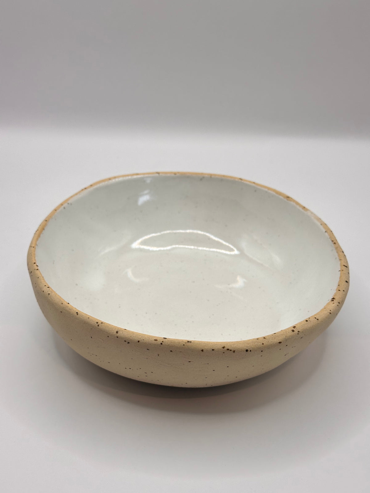 Ferry Rd Clay - Slow morning bowl - white and natural