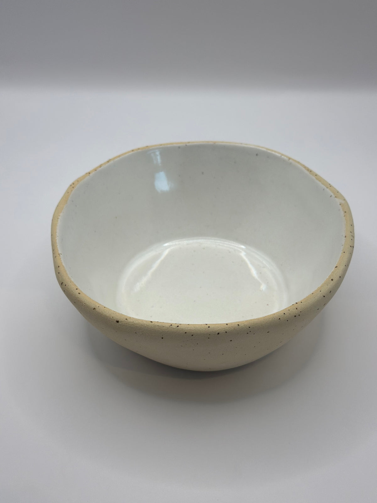 Ferry Rd Clay - Slow morning bowl - white and natural