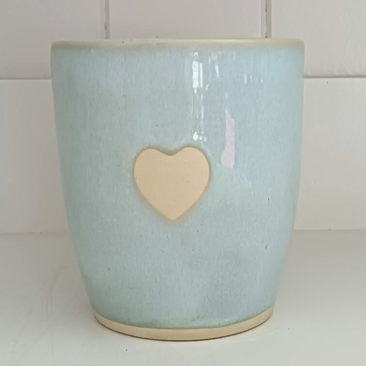 Mudhut Potters Wellington - Baby Blue Heart Tumbler - 12oz