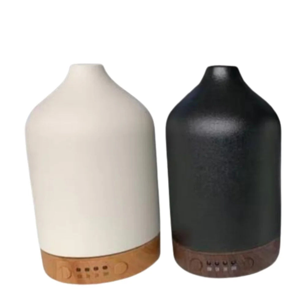 Nil – Ceramic Essential Oil Diffuser – White and Black